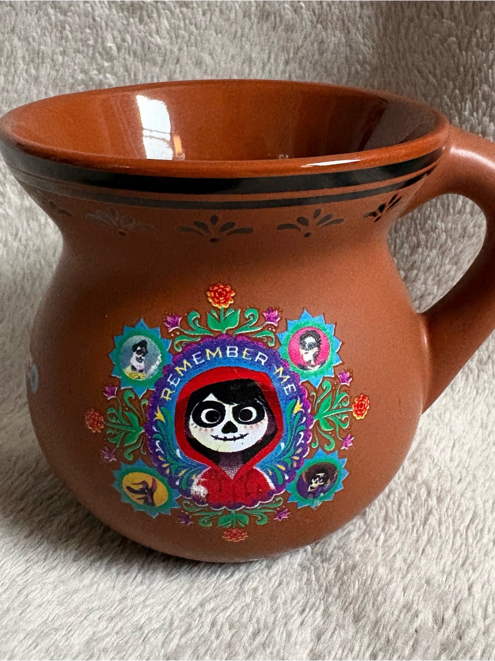 Disneyland Paris Coco Remember Me Brown Ceramic Mug Cup Disney Parks